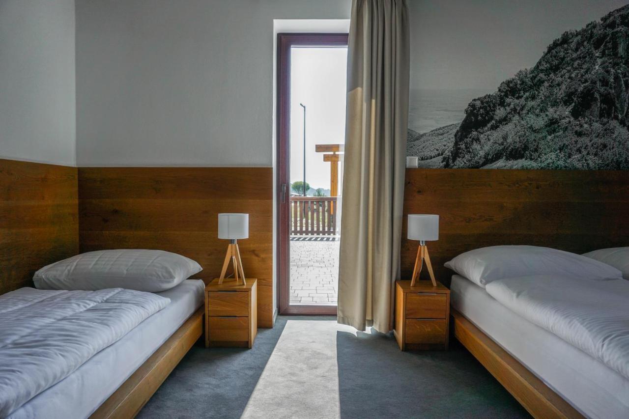 Apartmany Sport & Ski Valca Exterior photo